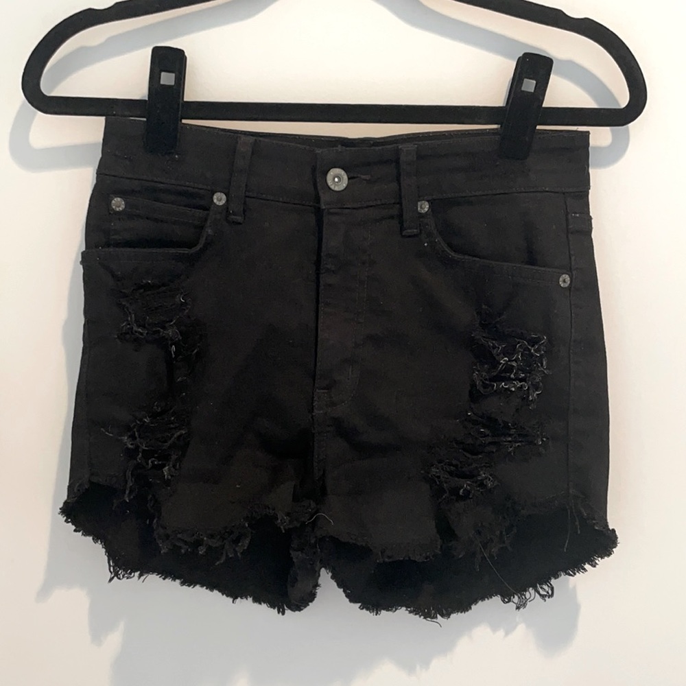 LF CARMAR DENIM BLACK SHORTS